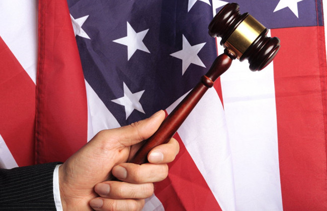 Суд отказал Трампу в изменении судебного приказа о семейном задержании