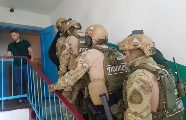 Задержан АТОшник, который развращал годовалую дочь и выкладывал фото в сеть