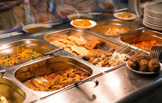 С нарушениями закупили продукты: прокуратура взялась за учебное заведение