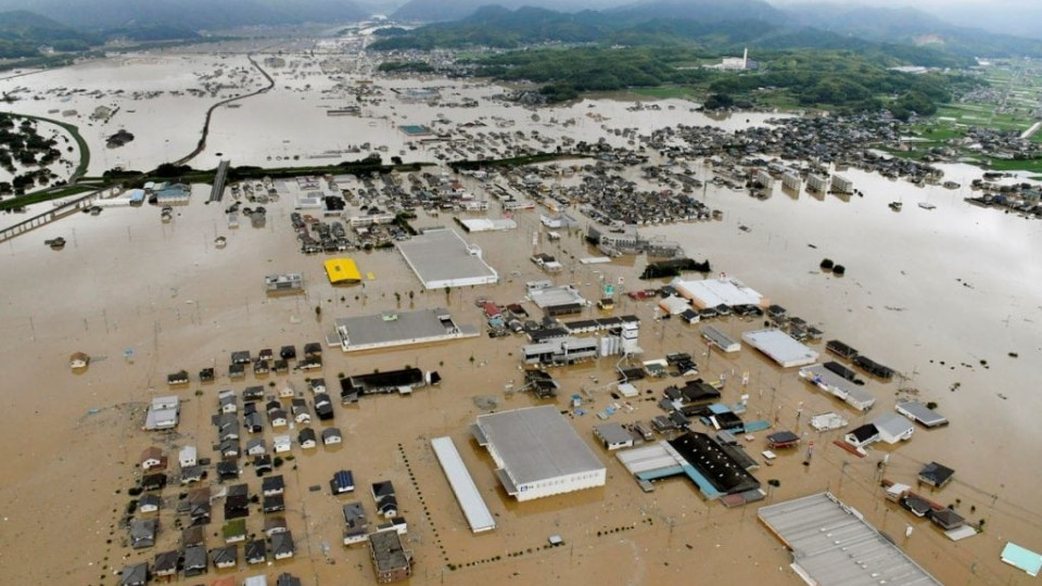 Как выглядит Япония после наводнения: опубликовали фото