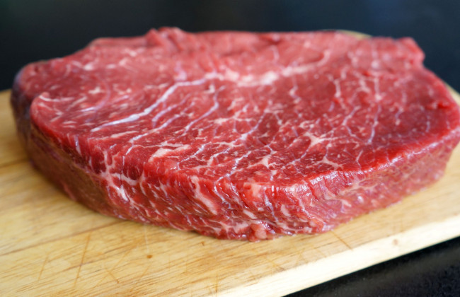 В Украине мясо подорожало на 18%