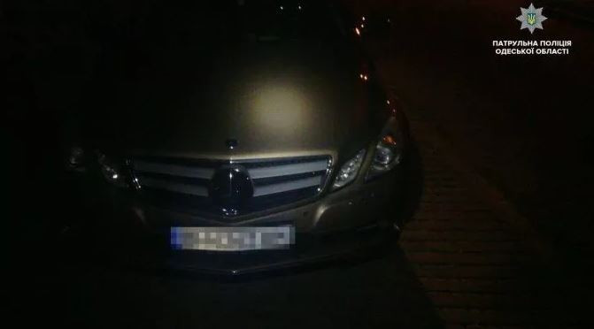 В Одессе водитель сбила пенсионерку на «зебре» и скрылась