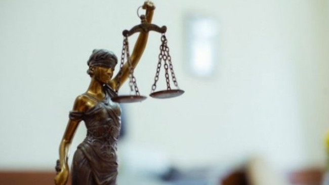 Судья Марганецкого горрайонного суда сообщила о давлении на правосудие