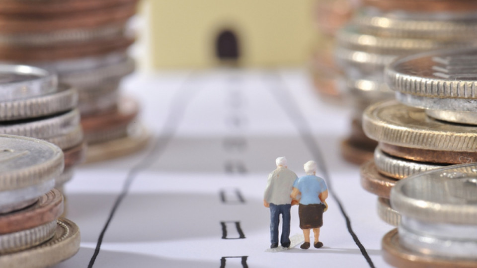 Как самостоятельно проверить стаж для пенсии: украинцам объяснили