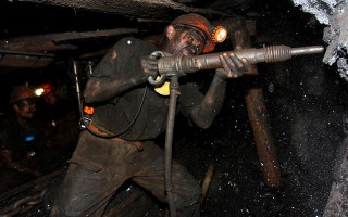 В Луганской области освободили шахтеров, которые 6 часов были заблокированы под землей