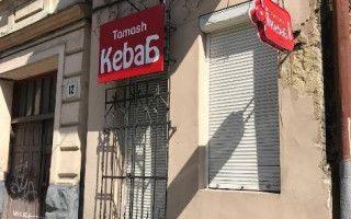 Массовое отравление шаурмой во Львове: в больнице уже 25 человек