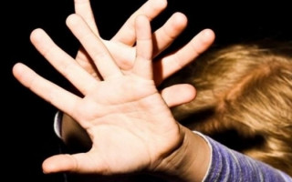 В Киеве произошло жуткое нападение на детей: опубликовано видео