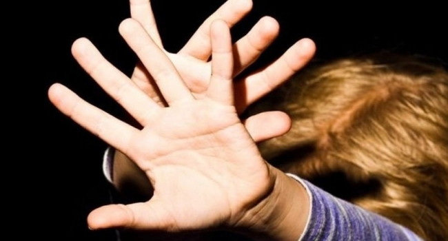 В Киеве произошло жуткое нападение на детей: опубликовано видео