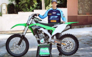 Жуткое ДТП с участием чемпиона Украины: в сети появилось видео аварии