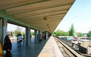 В Киеве станцию метро Левобережная открыли, не найдя там взрывчатки