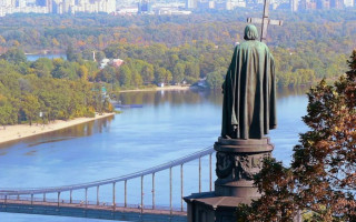 В Киеве ограничат движение транспорта к годовщине Крещения Руси