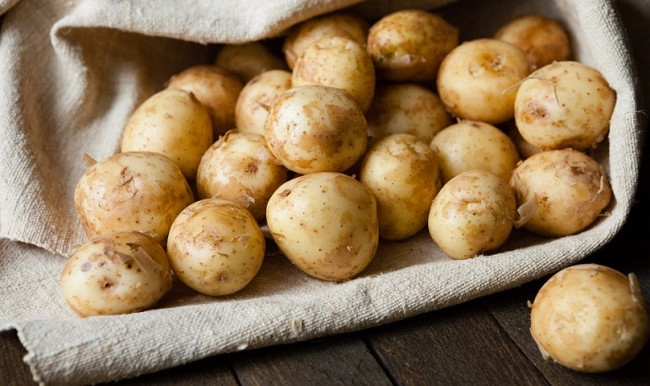 Стоимость молодого картофеля рекордно снизилась