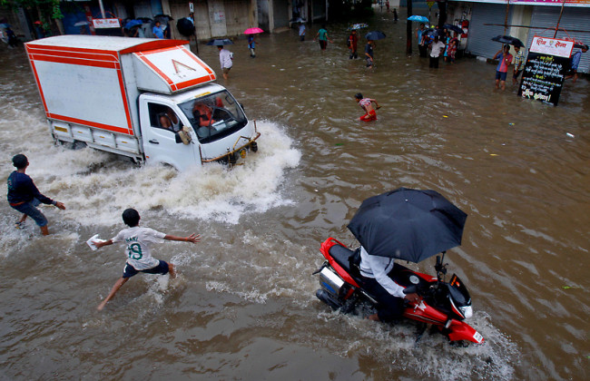 В Индии из-за непогоды погибли более полутысячи человек