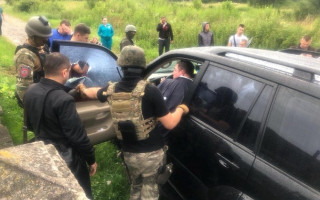 Во второй раз попытался взять деньги: задержан мэр города Сколе