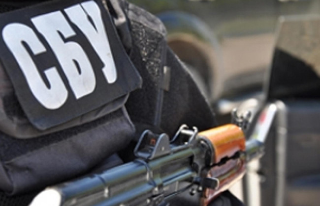 В Киеве пьяный «майор СБУ» угрожал прохожим оружием