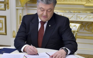 Порошенко усилил соцзащиту пострадавших участников Революции  достоинства