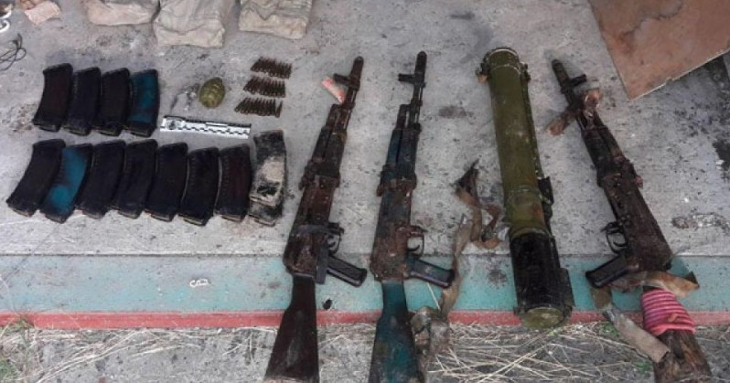 «Подарок» от боевика «ДНР»: полиция нашла большой тайник с оружием