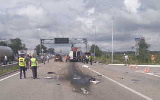 Много трупов: очевидцы рассказали о жутком ДТП в Житомирской области