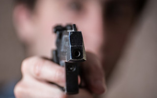 Во Львове неизвестный открыл огонь по девушке-скрипачке