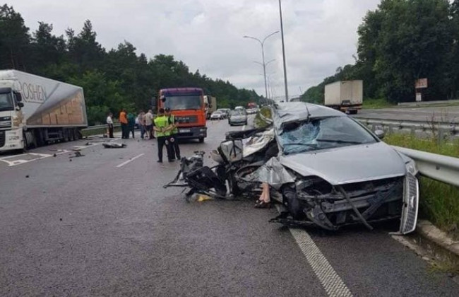 Жуткое ДТП на трассе Киев – Харьков: стали известны новые детали