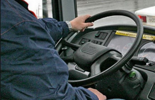 Украинцев ошеломил пьяный водитель маршрутки, который перевозил пассажиров