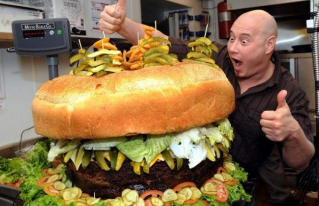 Почему человек набирает лишний вес: названа основная причина