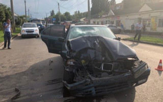 В Черкассах водитель на «зебре» сбил насмерть мать с 6-летним ребенком