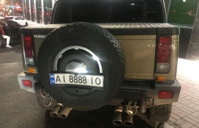 Водителя «Хаммера», который убил девочку в Киеве, обследуют наркологи