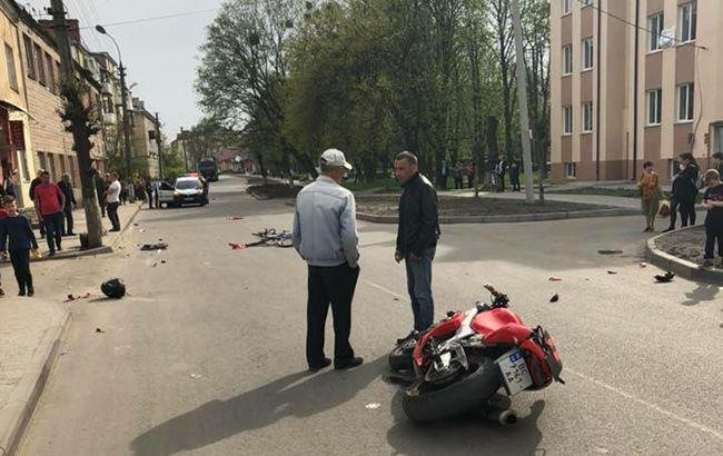 Подо Львовом столкнулись поезд и 10-летний мотоциклист