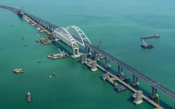 ЕС ввел санкции в отношении строителей Крымского моста