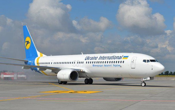 Чудом не разбился: произошло опасное ЧП с самолетом, летевшим из Львова