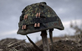 Война на Донбассе: стало известно о ранении военного ВСУ