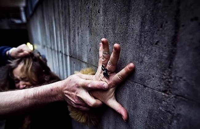 Изнасиловал и оставил в кустах: 13-летний ром забил до смерти женщину