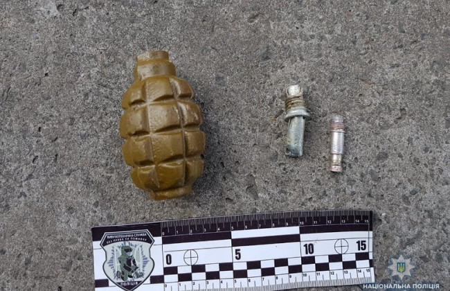 В центре Киева прохожие нашли гранату
