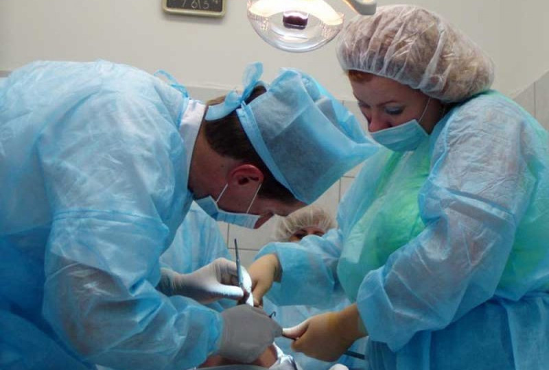 В Киеве на приеме у стоматолога умер пациент: что известно