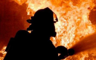 Жуткий пожар в Запорожье: ребенок выпрыгнул с третьего этажа