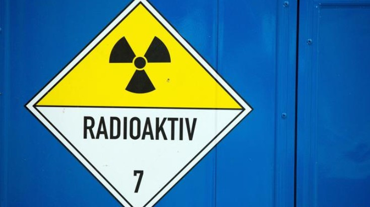Опасная находка: под Хмельницким обнаружили радиоактивный контейнер