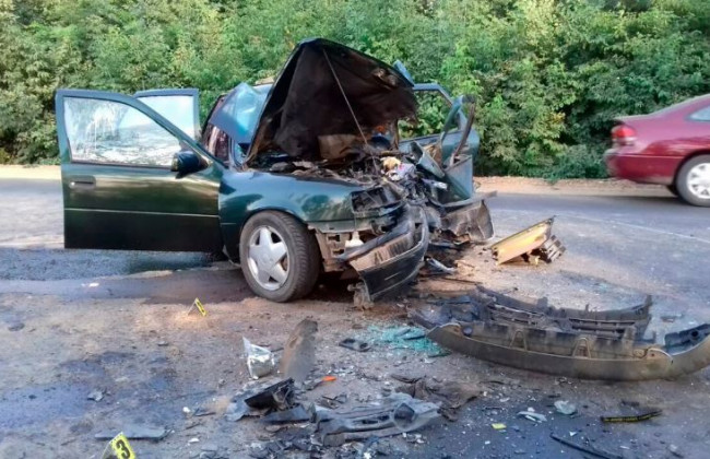 Жуткое ДТП под Черновцами: много пострадавших, есть погибший