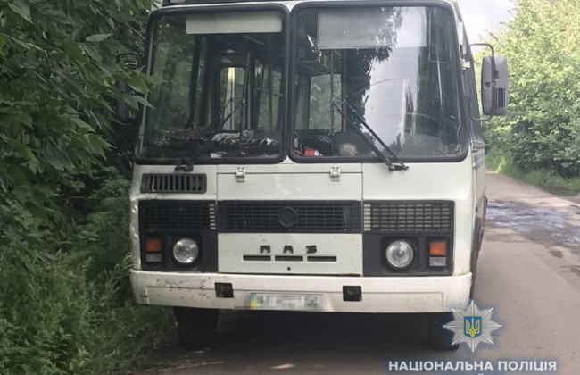 Под Киевом полицейские задержали пьяного водителя автобуса