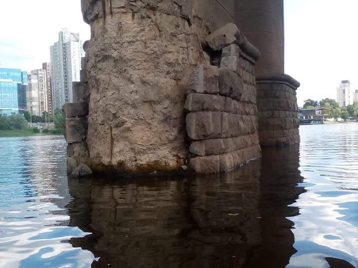 Мост Патона «устал» и находится в критическом состоянии