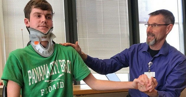 Американец выжил после того, как его обезглавили