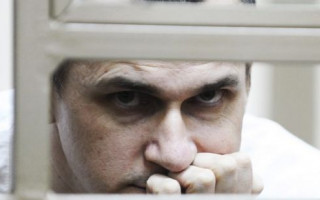 Российский омбудсмен заявила, что с Сенцовым все впорядке