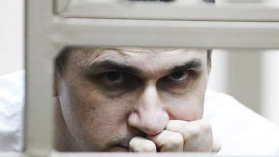 Российский омбудсмен заявила, что с Сенцовым все впорядке