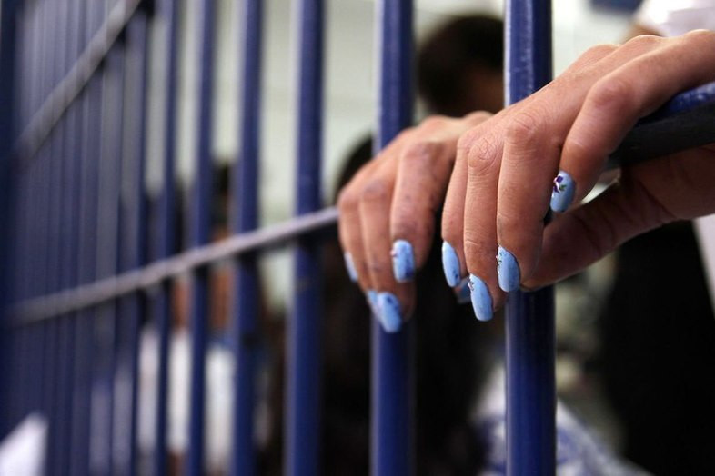 Женщина получила 1,5 года тюрьмы за кражу продуктов на 400 грн