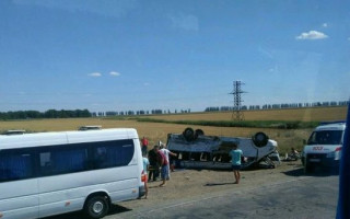 Под Запорожьем грузовик столкнулся с маршруткой: 6 человек погибли