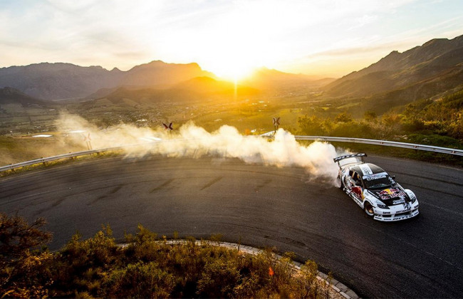 В ровно 25-летний дрифтер задержан за наезд на полицейского