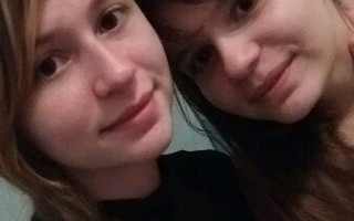 Полиция разыскивает двух 15-летних девочек, которые сбежали из больницы
