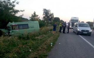 Под Одессой произошло ДТП с участием маршрутки: есть жертвы и несколько пострадавших