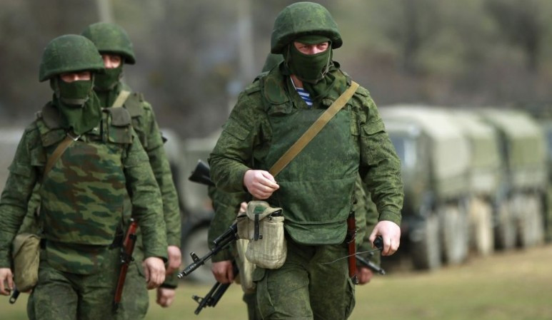 Россия стягивает войска к границе с Украиной: что это значит
