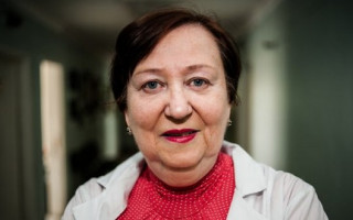 Отказалась лечить бойца АТО: восстановленного врача уволили во второй раз